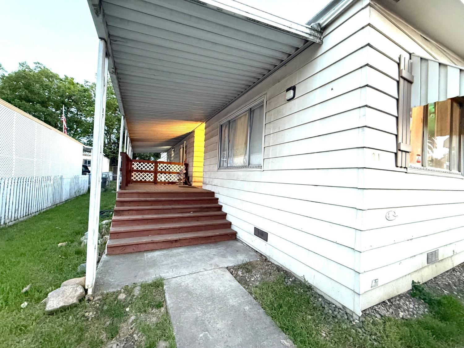 Detail Gallery Image 9 of 12 For 5100 Highway 99 31, Stockton,  CA 95212 - 2 Beds | 2 Baths
