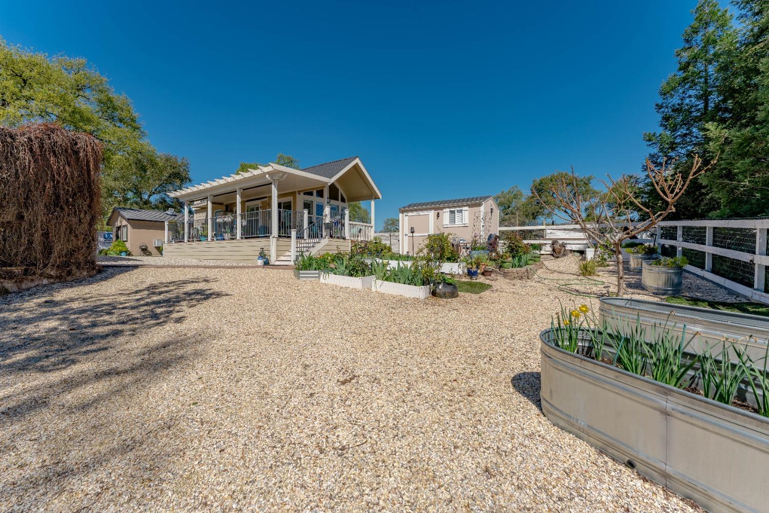 Detail Gallery Image 64 of 86 For 3541 Val Verde Rd, Loomis,  CA 95650 - 3 Beds | 2/1 Baths