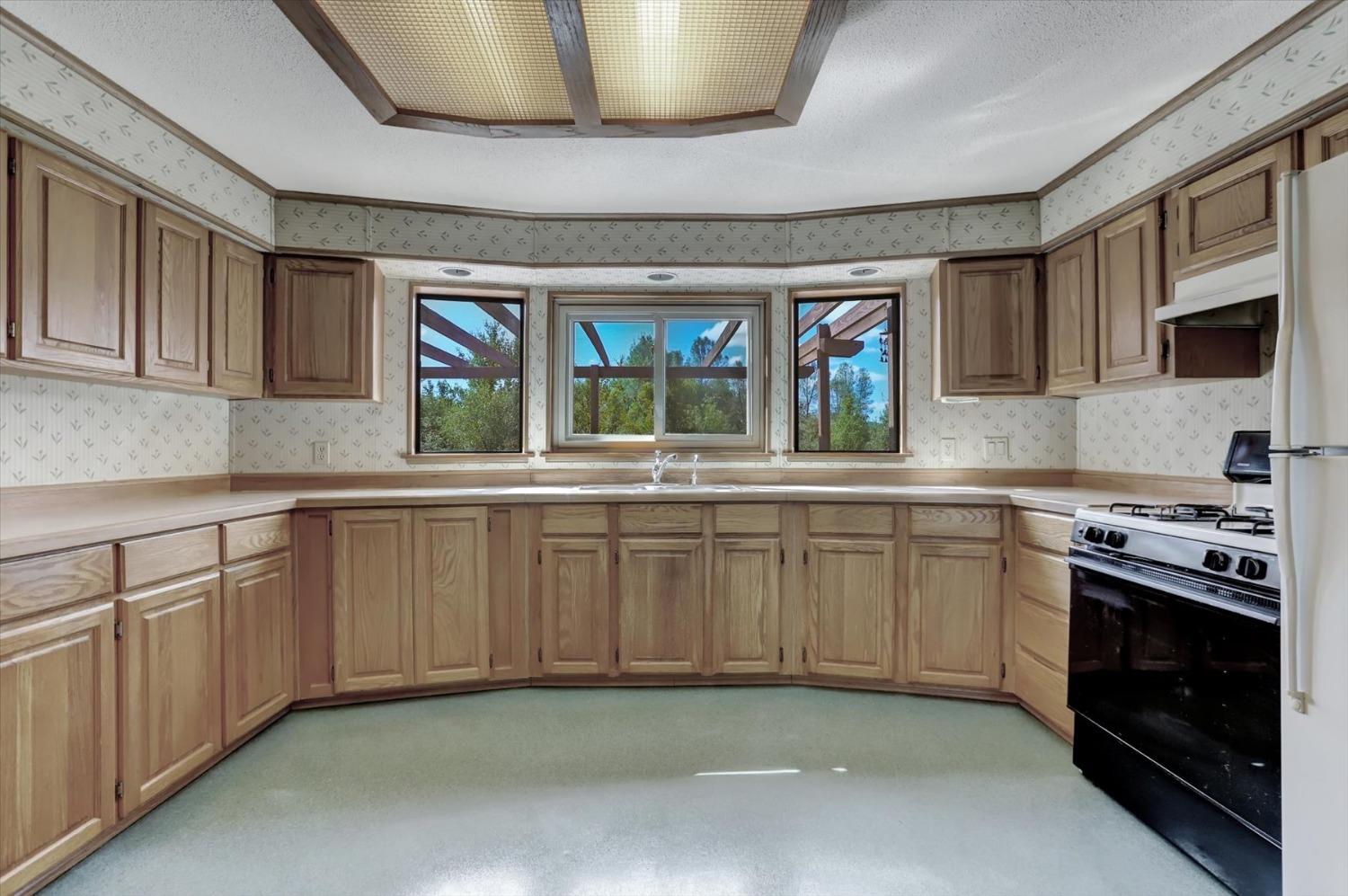 Detail Gallery Image 56 of 76 For 13807 Bluebird Way, Oregon House,  CA 95962 - 5 Beds | 4 Baths
