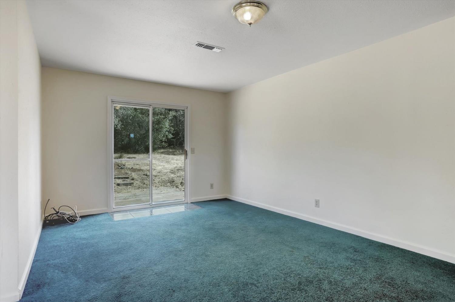 Detail Gallery Image 15 of 76 For 13807 Bluebird Way, Oregon House,  CA 95962 - 5 Beds | 4 Baths
