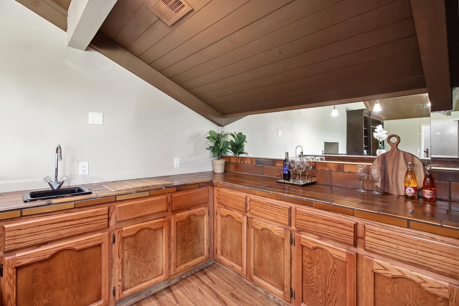 Detail Gallery Image 39 of 99 For 4117 Thistledown Dr, Fair Oaks,  CA 95628 - 4 Beds | 3/1 Baths