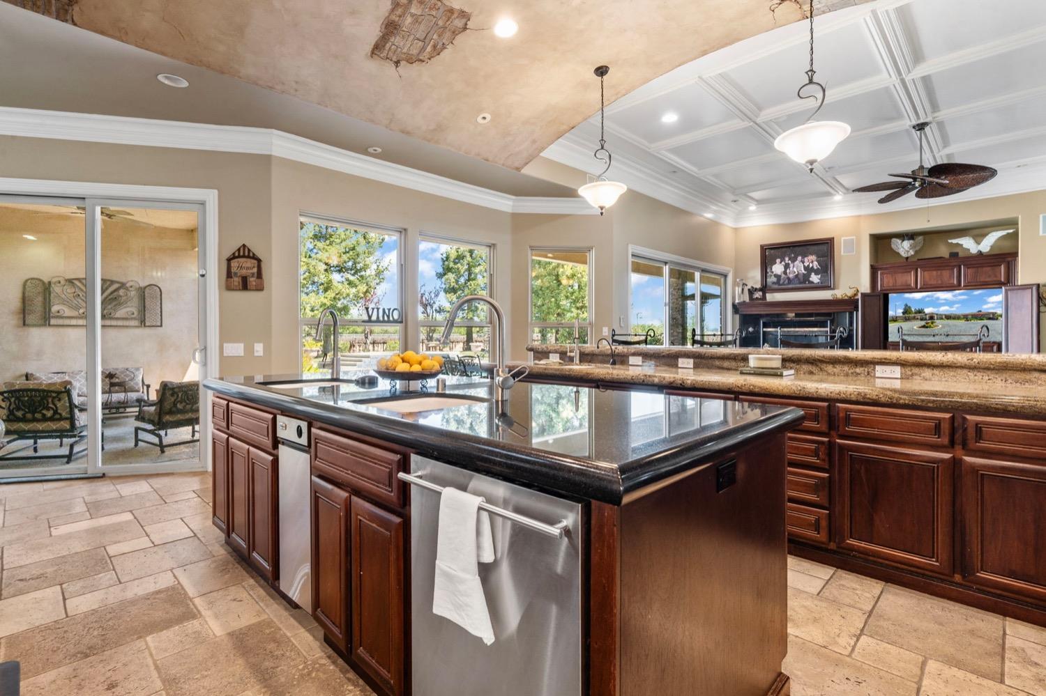 Detail Gallery Image 22 of 84 For 15106 Prescott Rd, Manteca,  CA 95336 - 4 Beds | 3/1 Baths