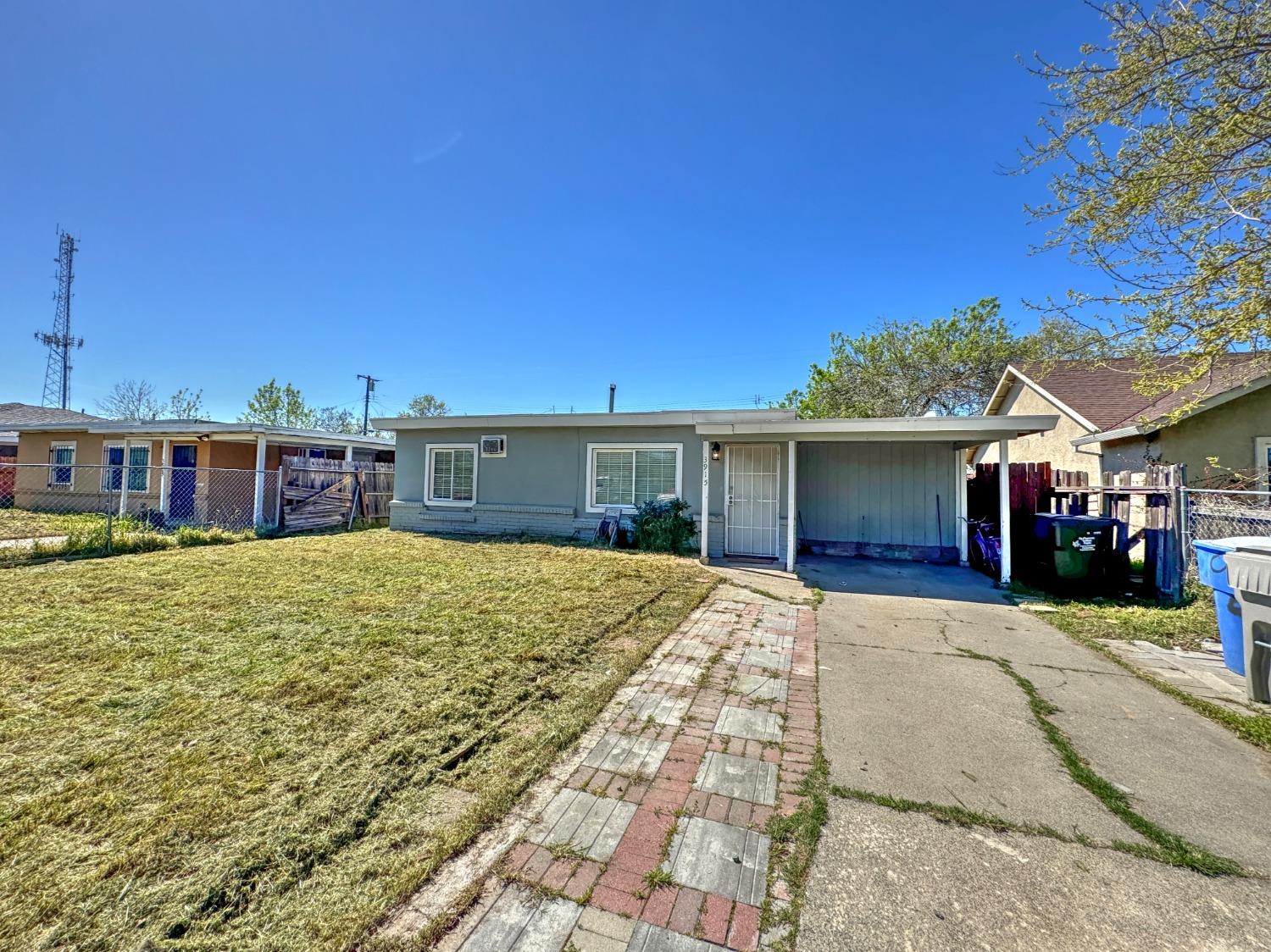 Huron Street, Sacramento, California image 1