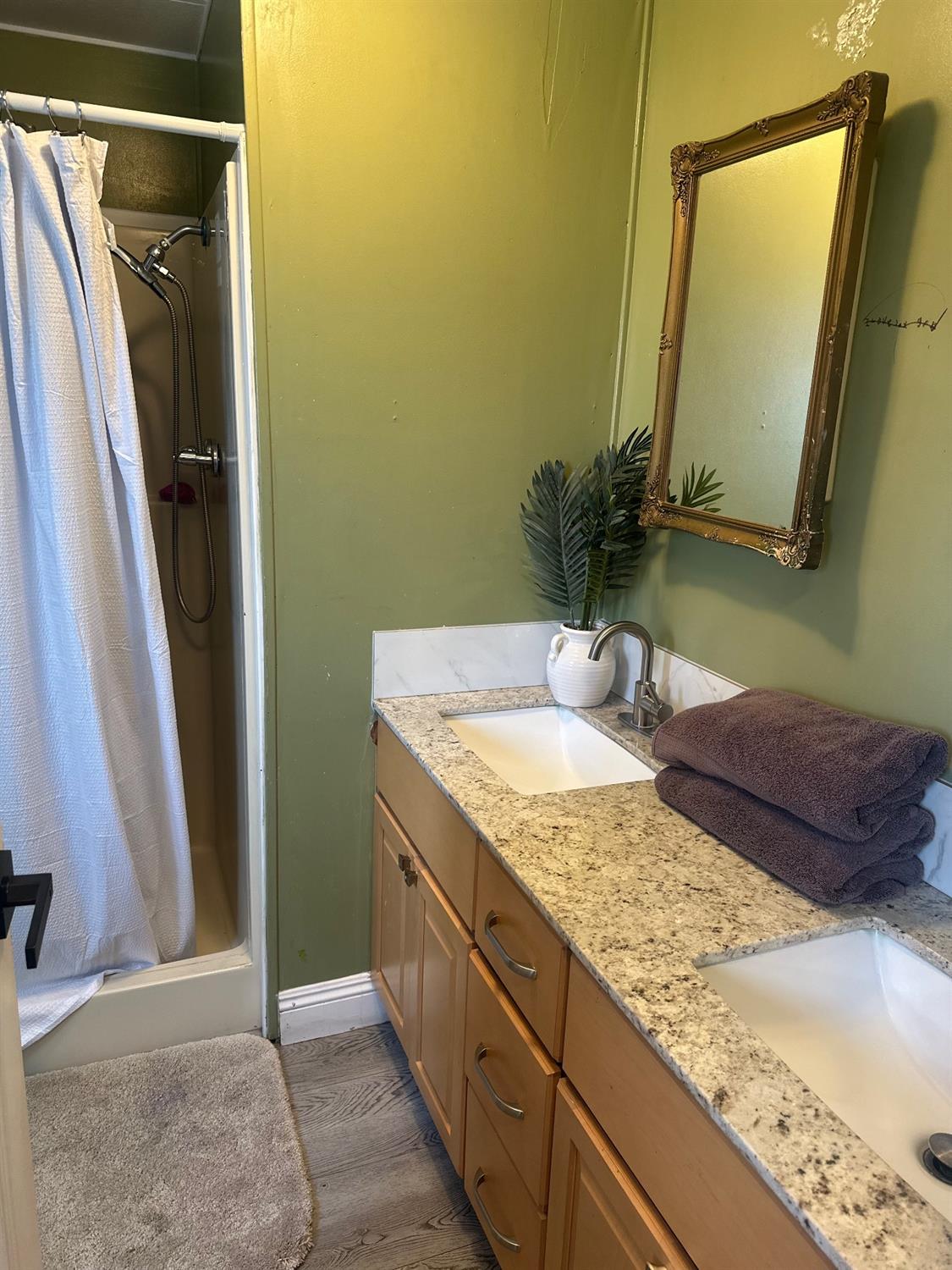Detail Gallery Image 4 of 13 For 3435 Marfargoa Rd 27, Stockton,  CA 95215 - 3 Beds | 2 Baths