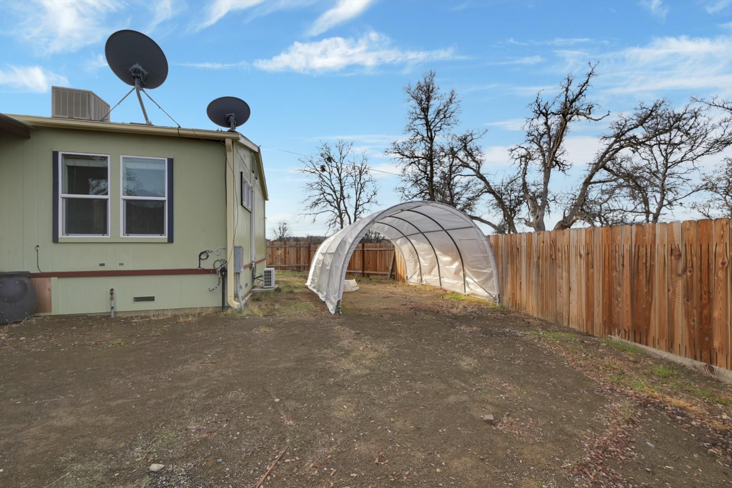 Detail Gallery Image 11 of 80 For 4485 Sites Lodoga Rd, Stonyford,  CA 95979 - 2 Beds | 1 Baths