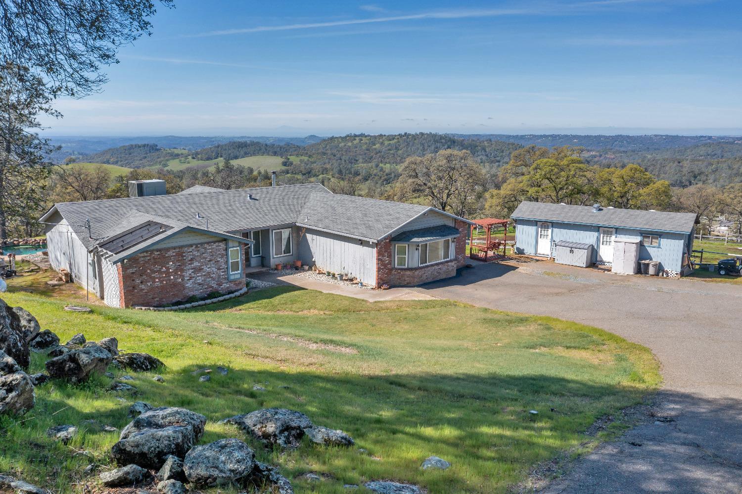 Detail Gallery Image 1 of 1 For 5976 Quartz Dr, El Dorado,  CA 95623 - 3 Beds | 2 Baths