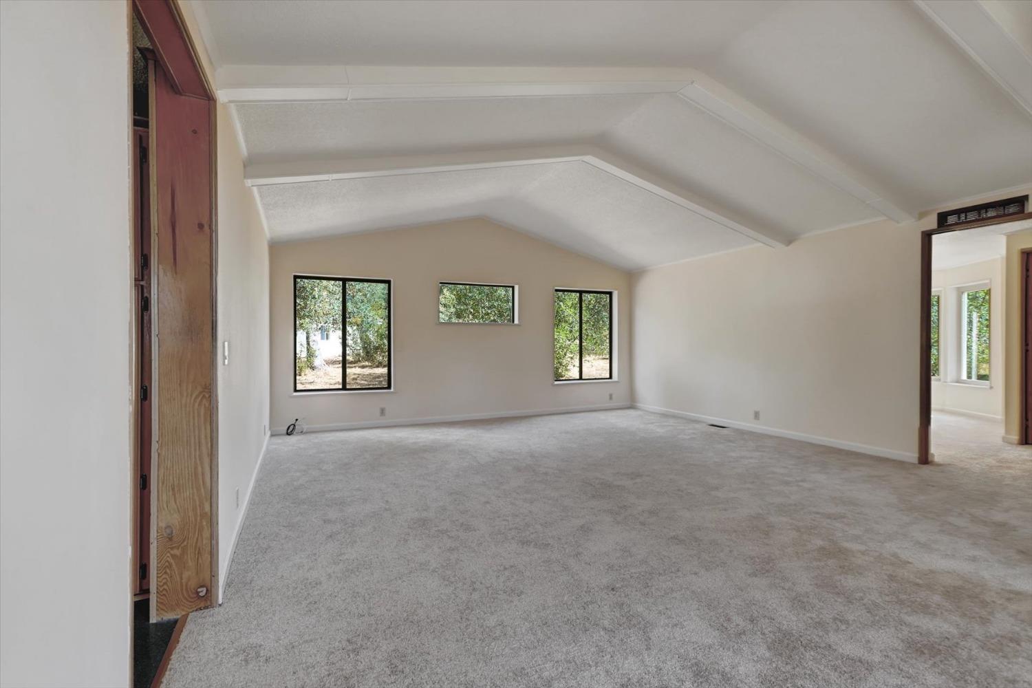 Detail Gallery Image 38 of 76 For 13807 Bluebird Way, Oregon House,  CA 95962 - 5 Beds | 4 Baths