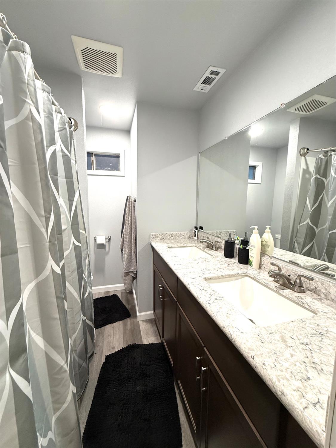 Detail Gallery Image 4 of 12 For 5100 Highway 99 31, Stockton,  CA 95212 - 2 Beds | 2 Baths