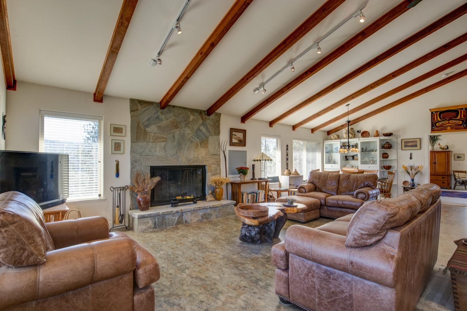 Detail Gallery Image 28 of 99 For 19277 Cedar Pines Dr, Fiddletown,  CA 95629 - 1 Beds | 2/2 Baths