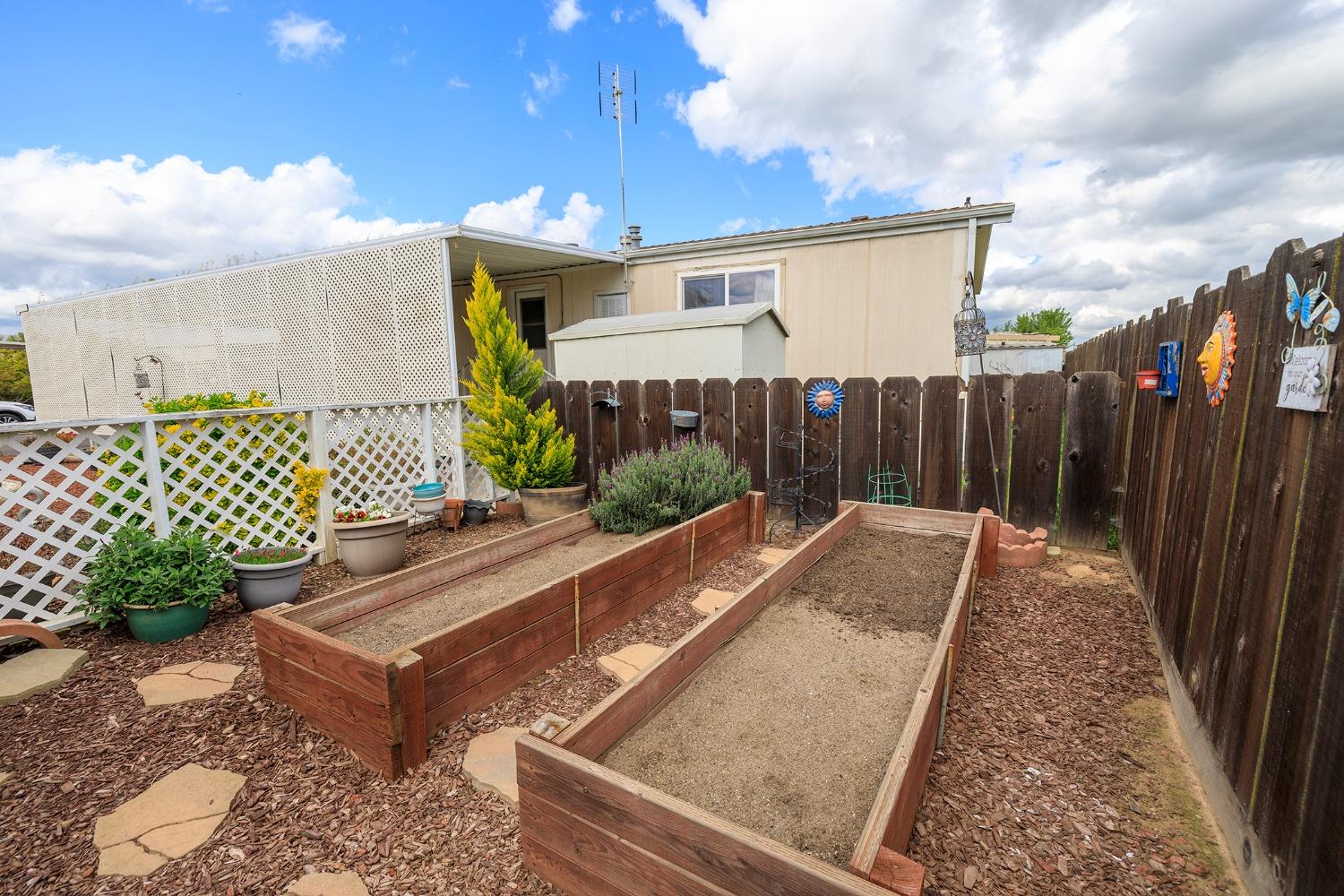 Detail Gallery Image 36 of 46 For 2505 Jackson Ave 197, Escalon,  CA 95320 - 2 Beds | 2 Baths