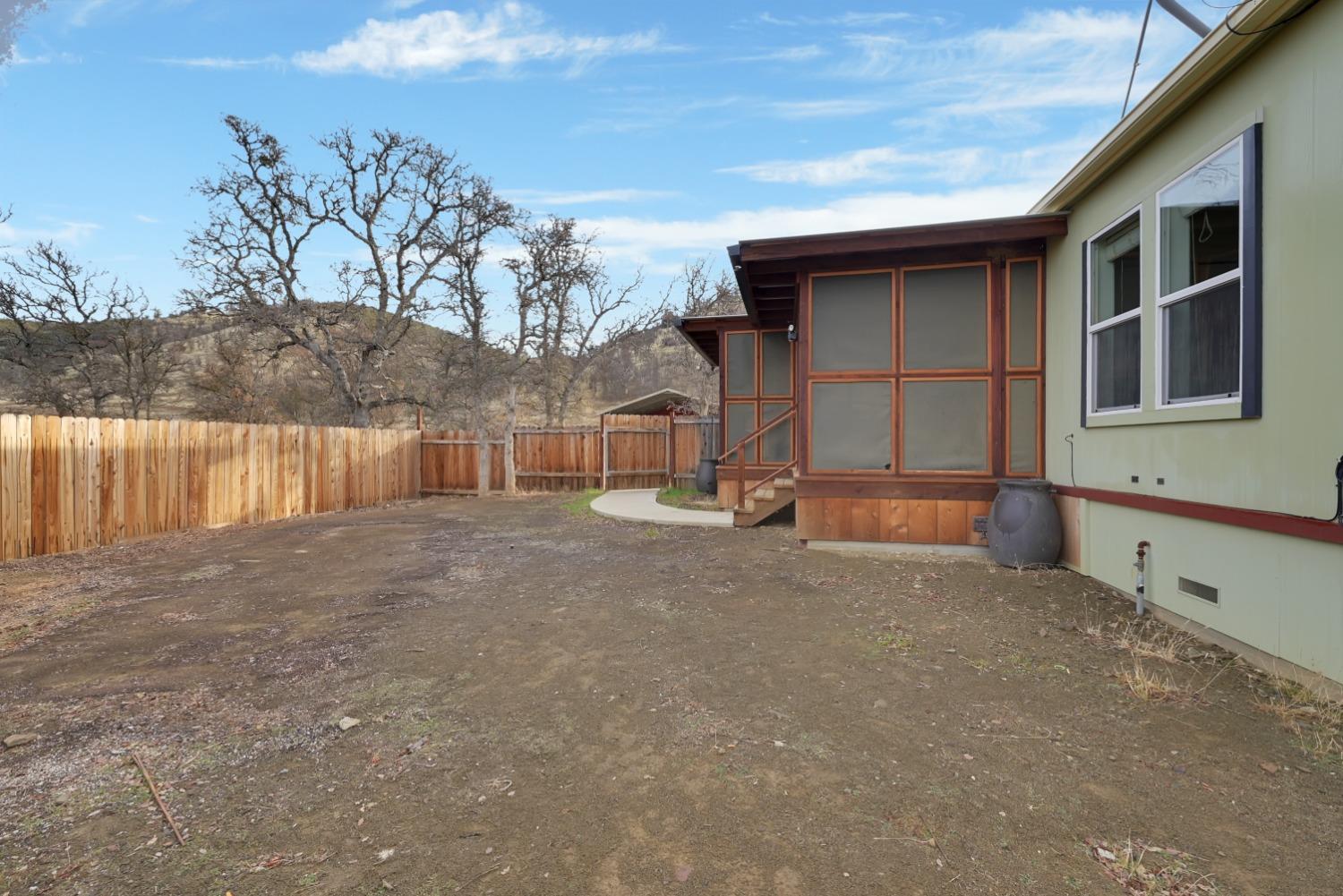 Detail Gallery Image 12 of 80 For 4485 Sites Lodoga Rd, Stonyford,  CA 95979 - 2 Beds | 1 Baths