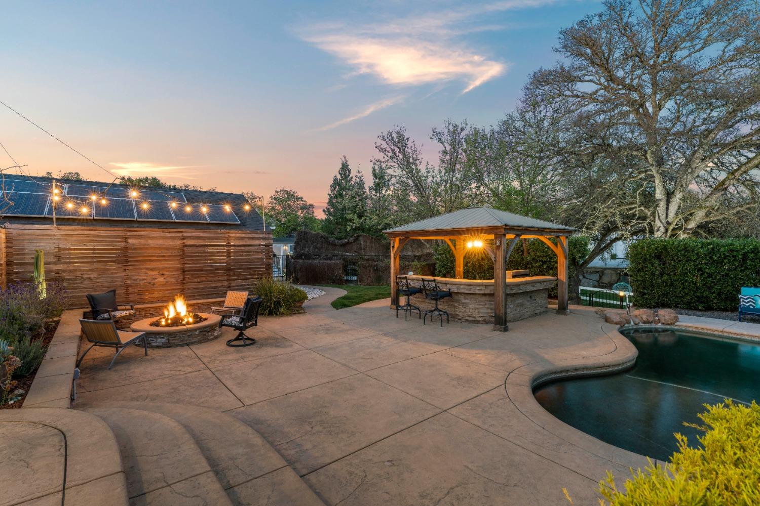 Detail Gallery Image 13 of 86 For 3541 Val Verde Rd, Loomis,  CA 95650 - 3 Beds | 2/1 Baths