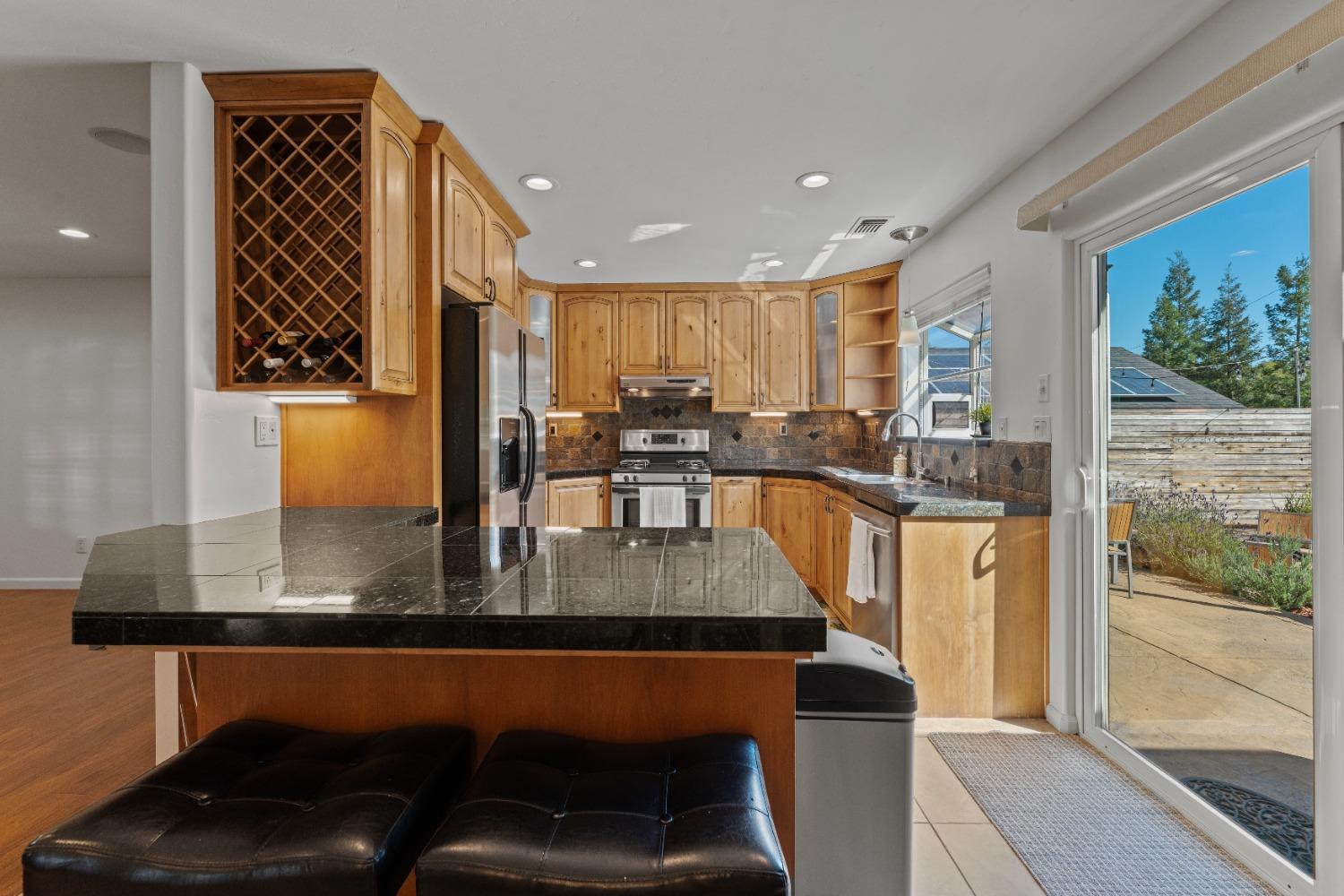 Detail Gallery Image 40 of 86 For 3541 Val Verde Rd, Loomis,  CA 95650 - 3 Beds | 2/1 Baths