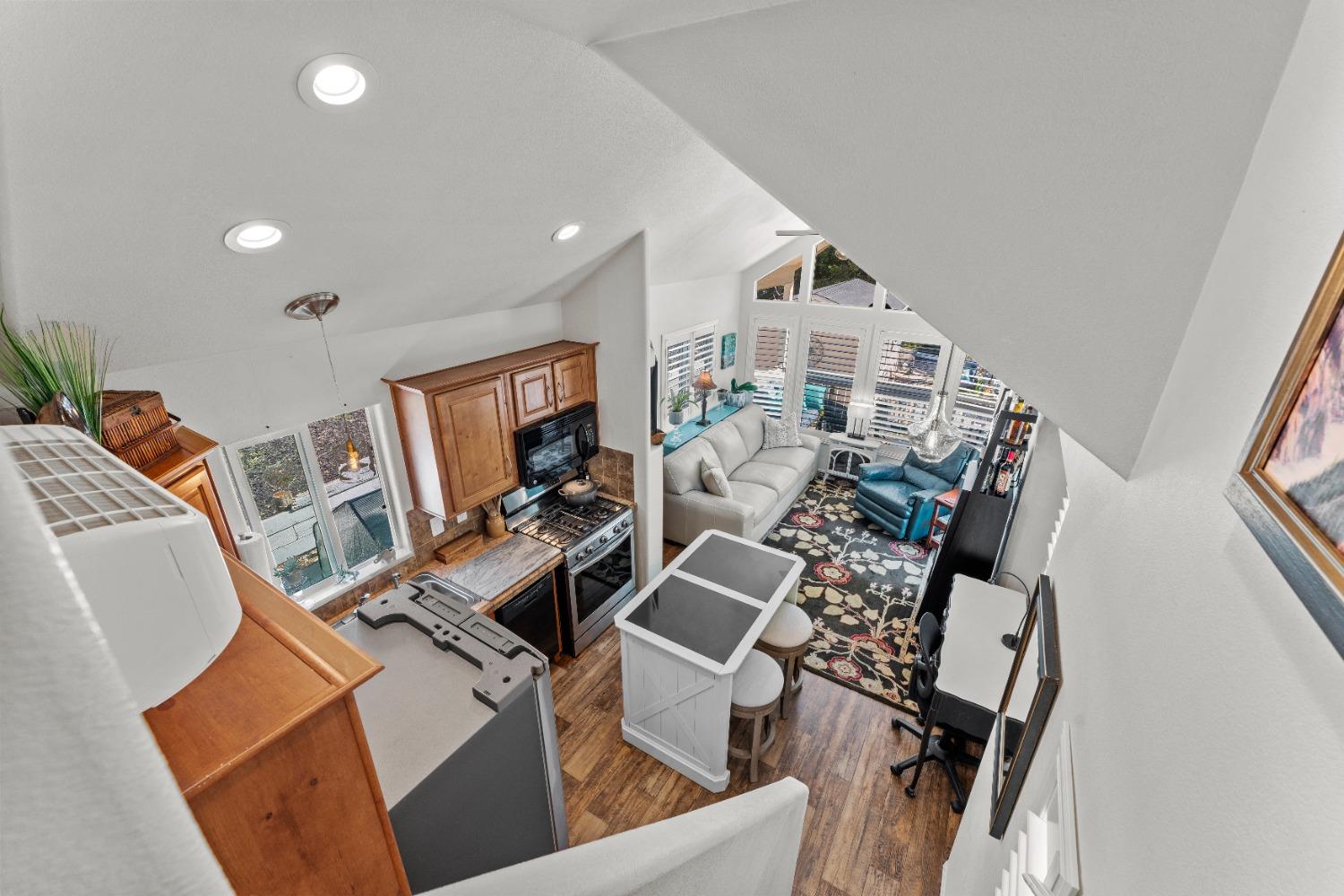 Detail Gallery Image 69 of 86 For 3541 Val Verde Rd, Loomis,  CA 95650 - 3 Beds | 2/1 Baths