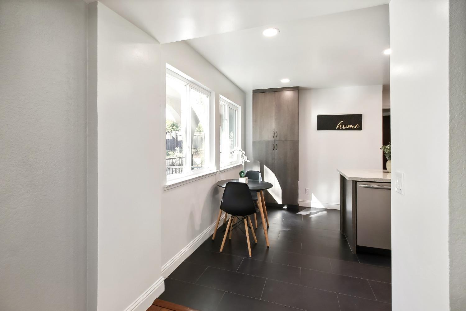 Detail Gallery Image 27 of 99 For 4117 Thistledown Dr, Fair Oaks,  CA 95628 - 4 Beds | 3/1 Baths