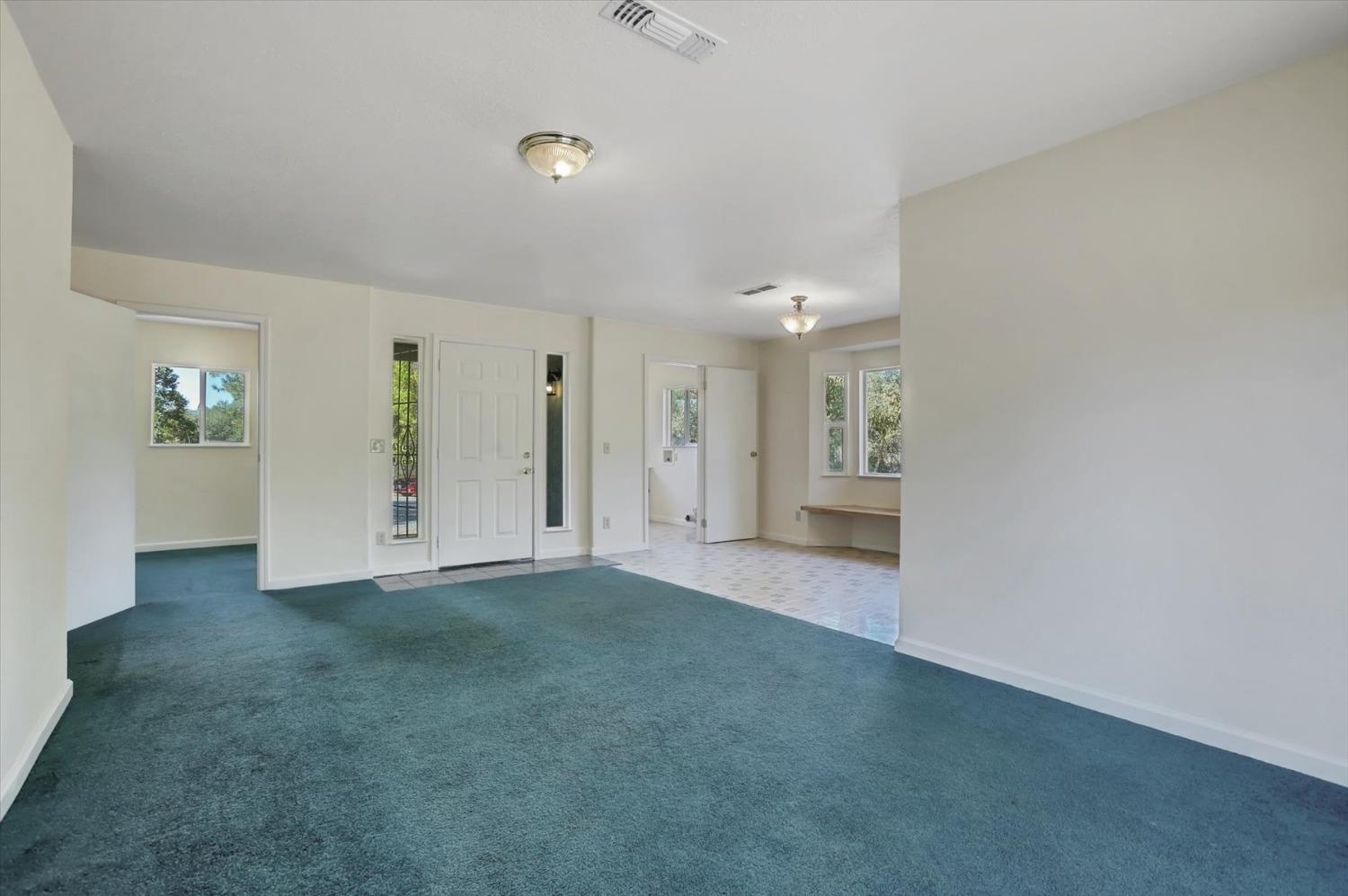 Detail Gallery Image 18 of 76 For 13807 Bluebird Way, Oregon House,  CA 95962 - 5 Beds | 4 Baths