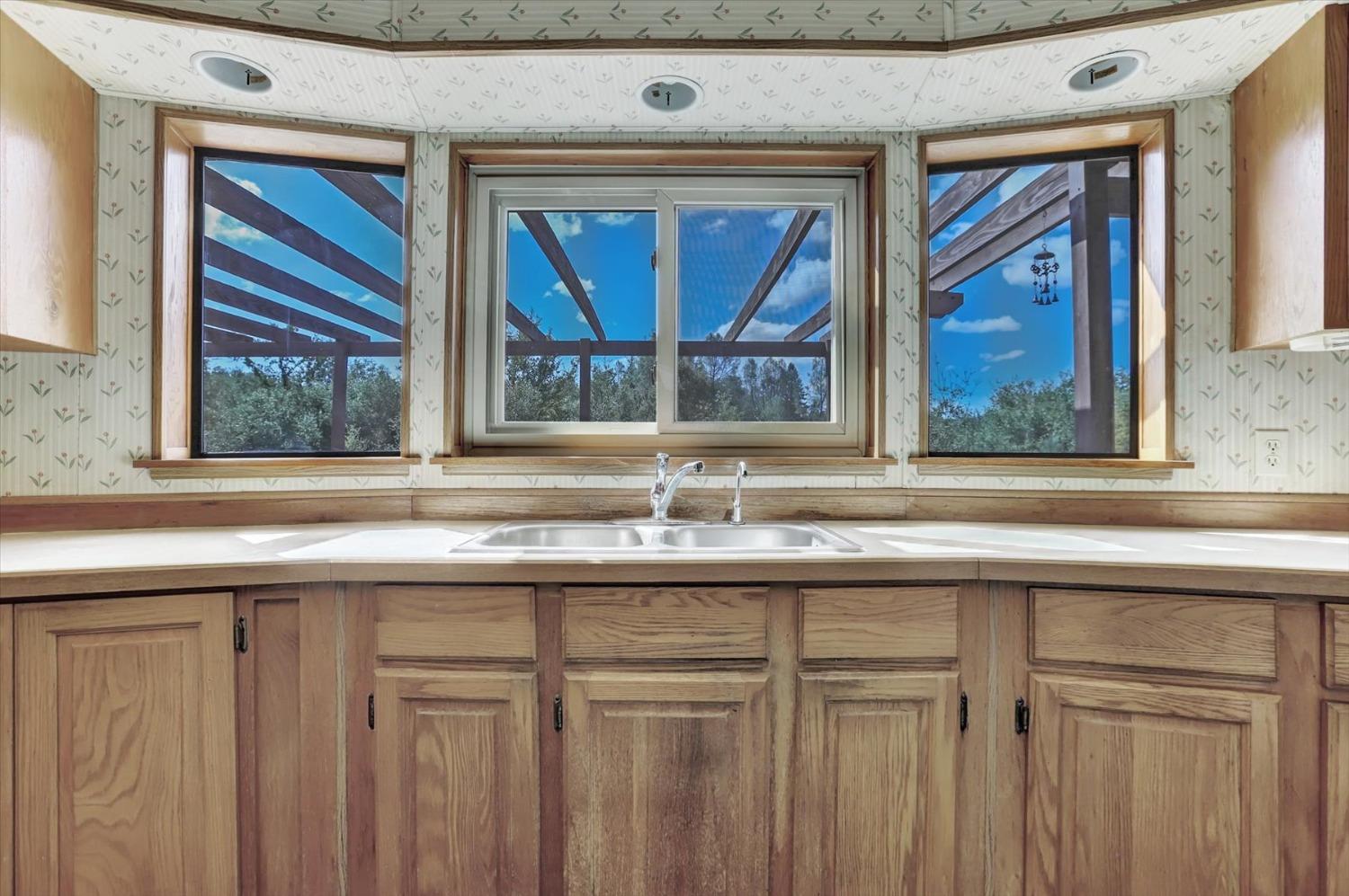 Detail Gallery Image 55 of 76 For 13807 Bluebird Way, Oregon House,  CA 95962 - 5 Beds | 4 Baths