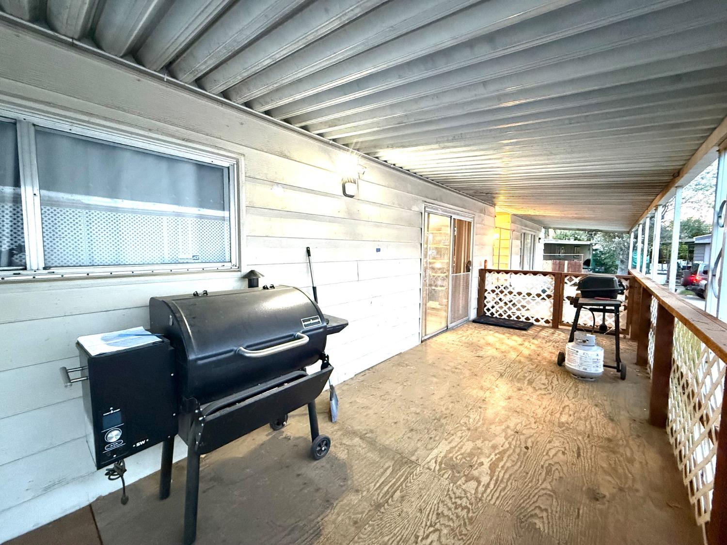 Detail Gallery Image 10 of 12 For 5100 Highway 99 31, Stockton,  CA 95212 - 2 Beds | 2 Baths