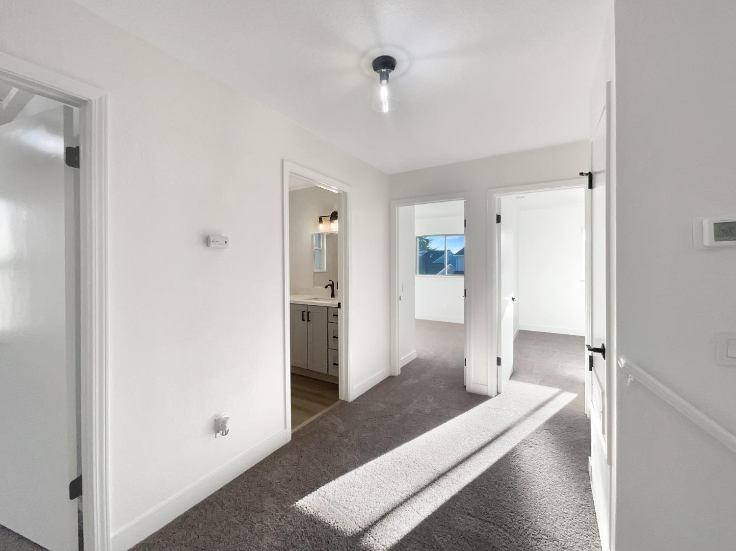 Detail Gallery Image 23 of 45 For 121 Ishi Cir, Sacramento,  CA 95833 - 3 Beds | 2/1 Baths