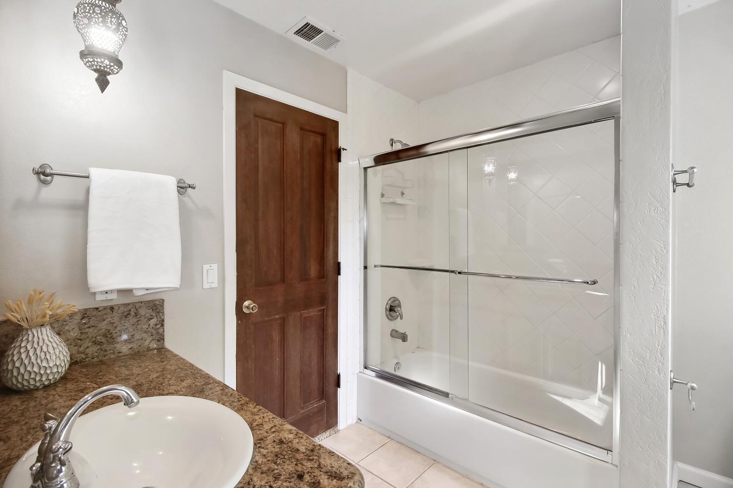 Detail Gallery Image 70 of 99 For 4117 Thistledown Dr, Fair Oaks,  CA 95628 - 4 Beds | 3/1 Baths