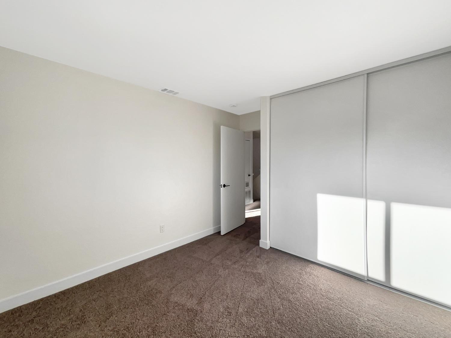 Detail Gallery Image 27 of 45 For 121 Ishi Cir, Sacramento,  CA 95833 - 3 Beds | 2/1 Baths