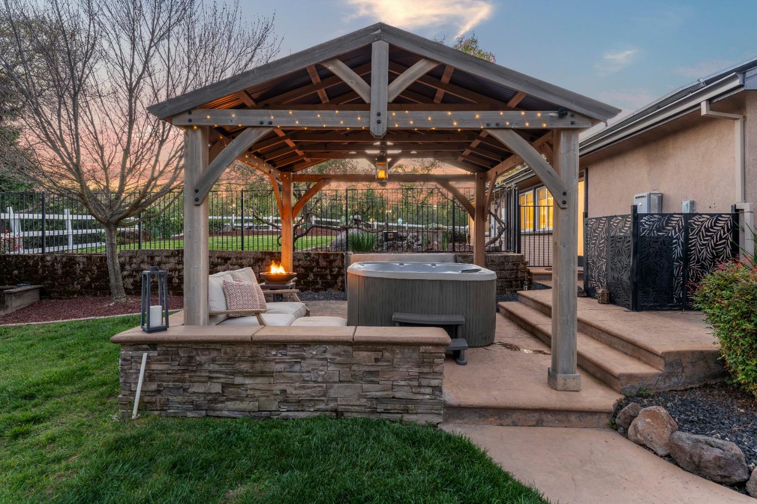 Detail Gallery Image 21 of 86 For 3541 Val Verde Rd, Loomis,  CA 95650 - 3 Beds | 2/1 Baths
