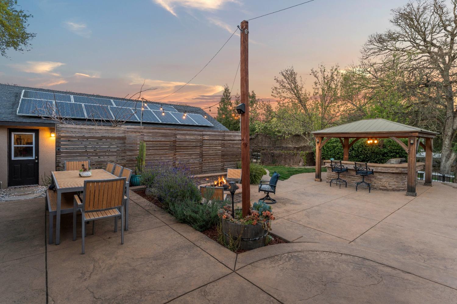 Detail Gallery Image 16 of 86 For 3541 Val Verde Rd, Loomis,  CA 95650 - 3 Beds | 2/1 Baths