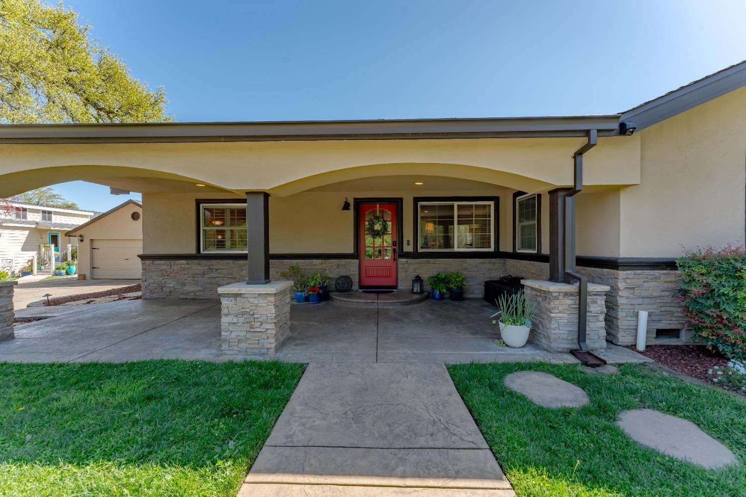 Detail Gallery Image 4 of 86 For 3541 Val Verde Rd, Loomis,  CA 95650 - 3 Beds | 2/1 Baths