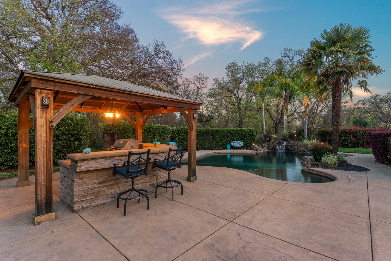 Detail Gallery Image 17 of 86 For 3541 Val Verde Rd, Loomis,  CA 95650 - 3 Beds | 2/1 Baths
