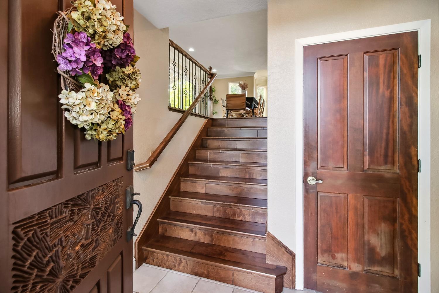 Detail Gallery Image 10 of 99 For 4117 Thistledown Dr, Fair Oaks,  CA 95628 - 4 Beds | 3/1 Baths