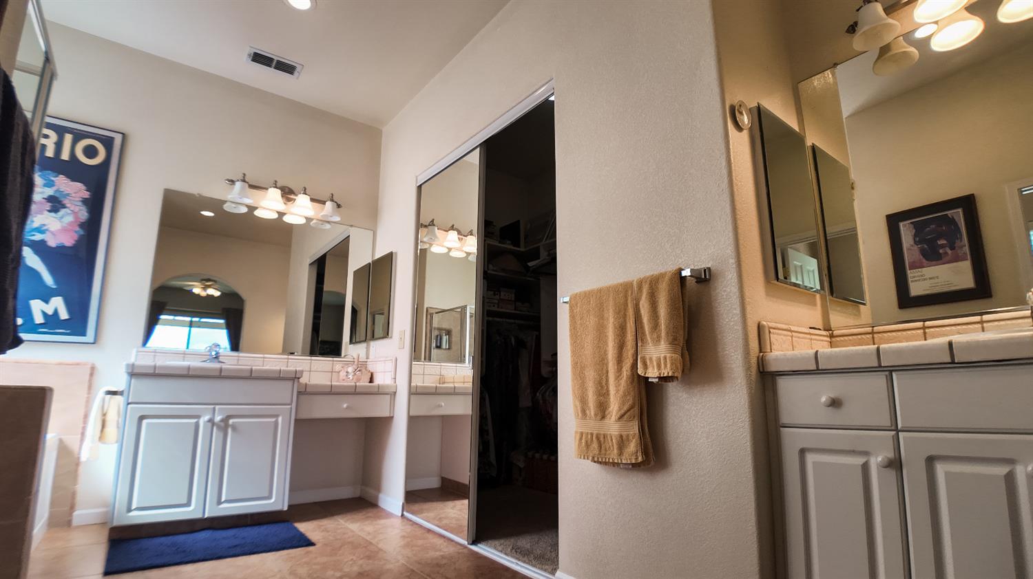Detail Gallery Image 22 of 58 For 3912 Oak Shores Dr, Stockton,  CA 95209 - 4 Beds | 2/1 Baths