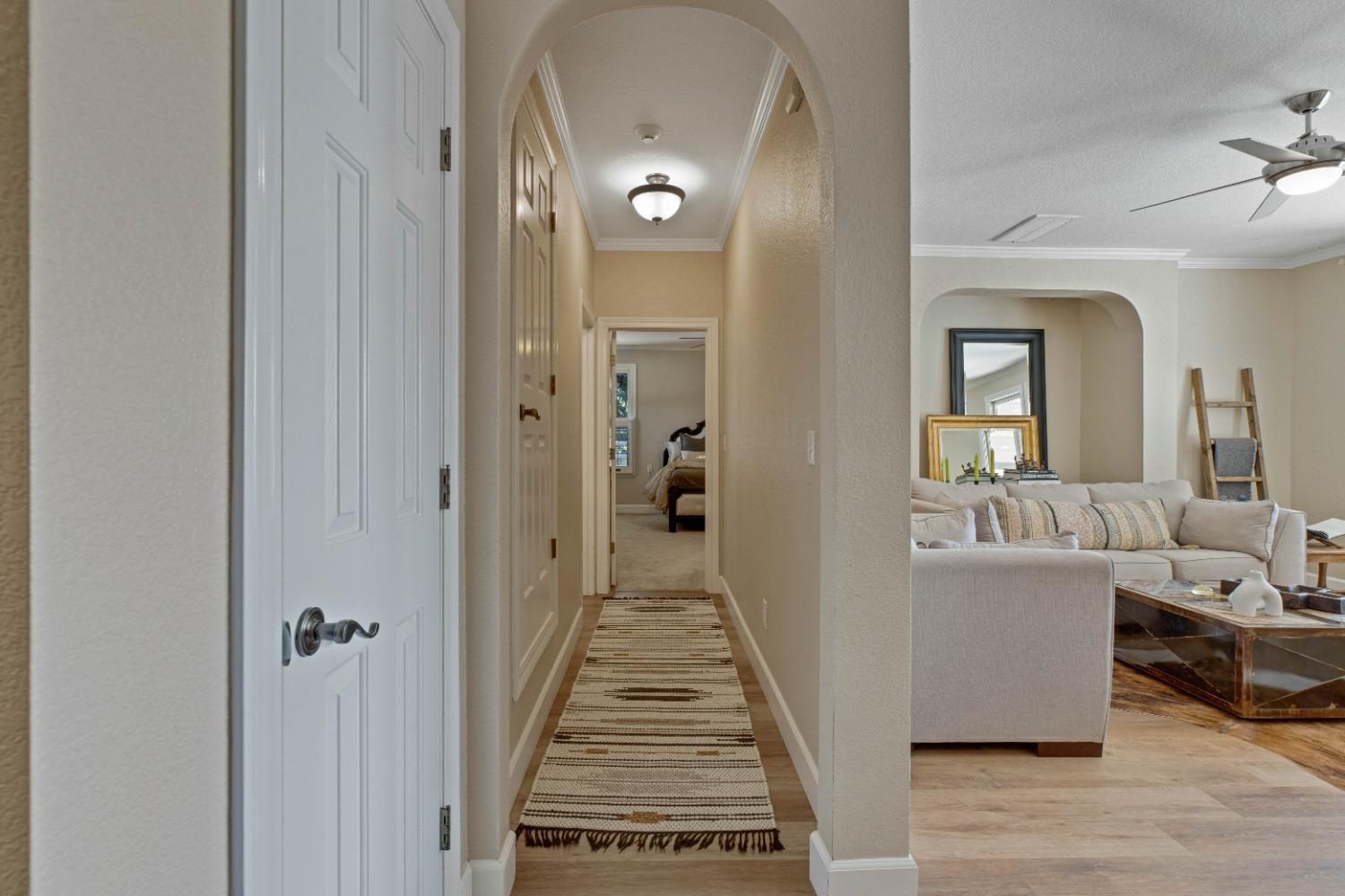Detail Gallery Image 25 of 97 For 8724 N Oaks Dr, Oakdale,  CA 95361 - 5 Beds | 4 Baths