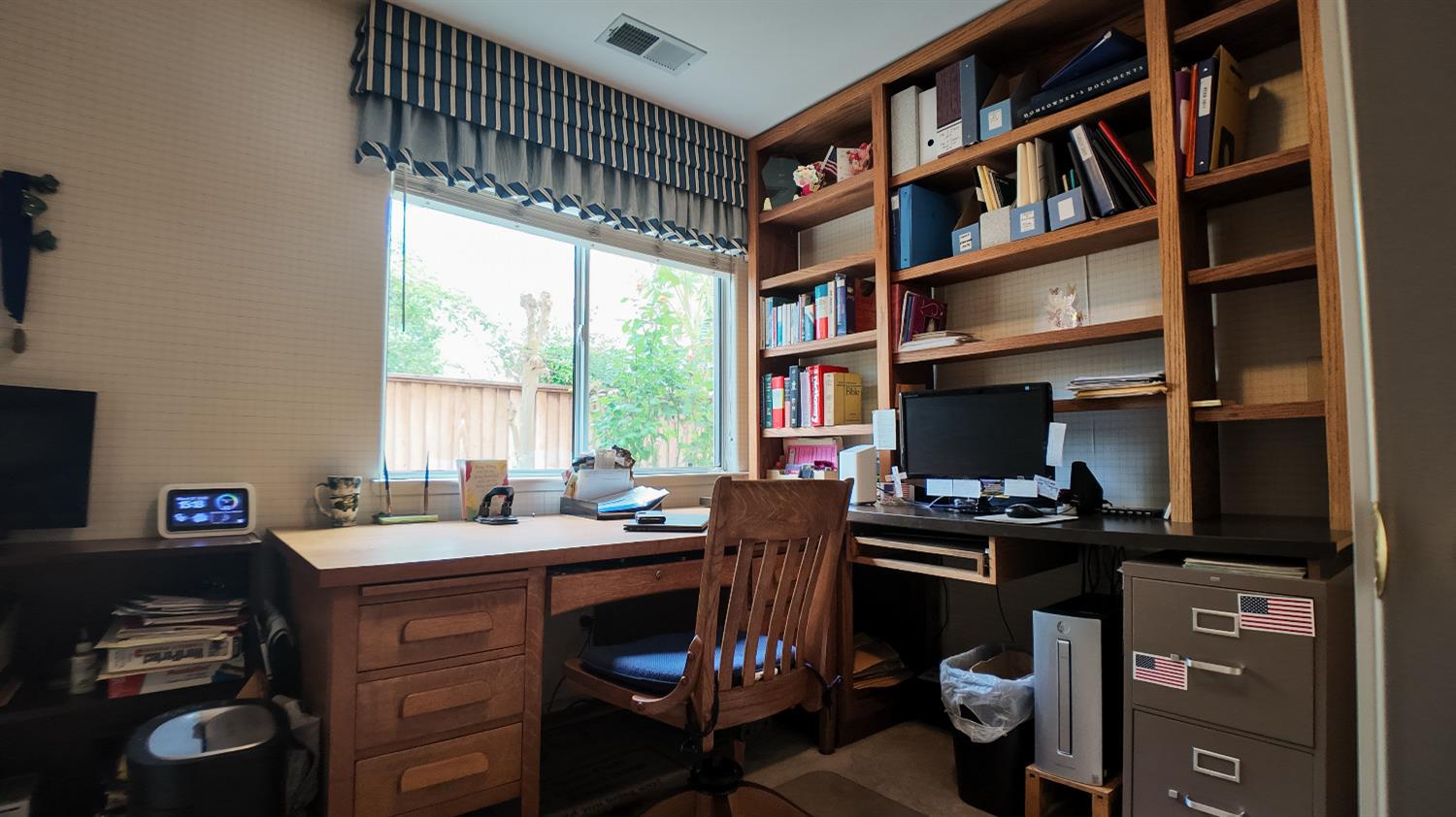 Detail Gallery Image 38 of 58 For 3912 Oak Shores Dr, Stockton,  CA 95209 - 4 Beds | 2/1 Baths