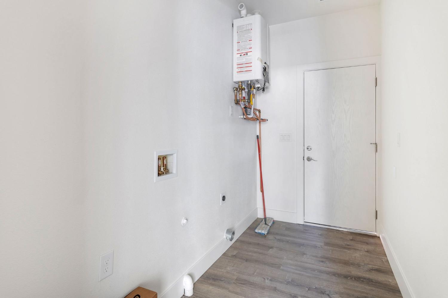 Detail Gallery Image 17 of 22 For 1444 Chronicle Ave, Stockton,  CA 95205 - 4 Beds | 2 Baths