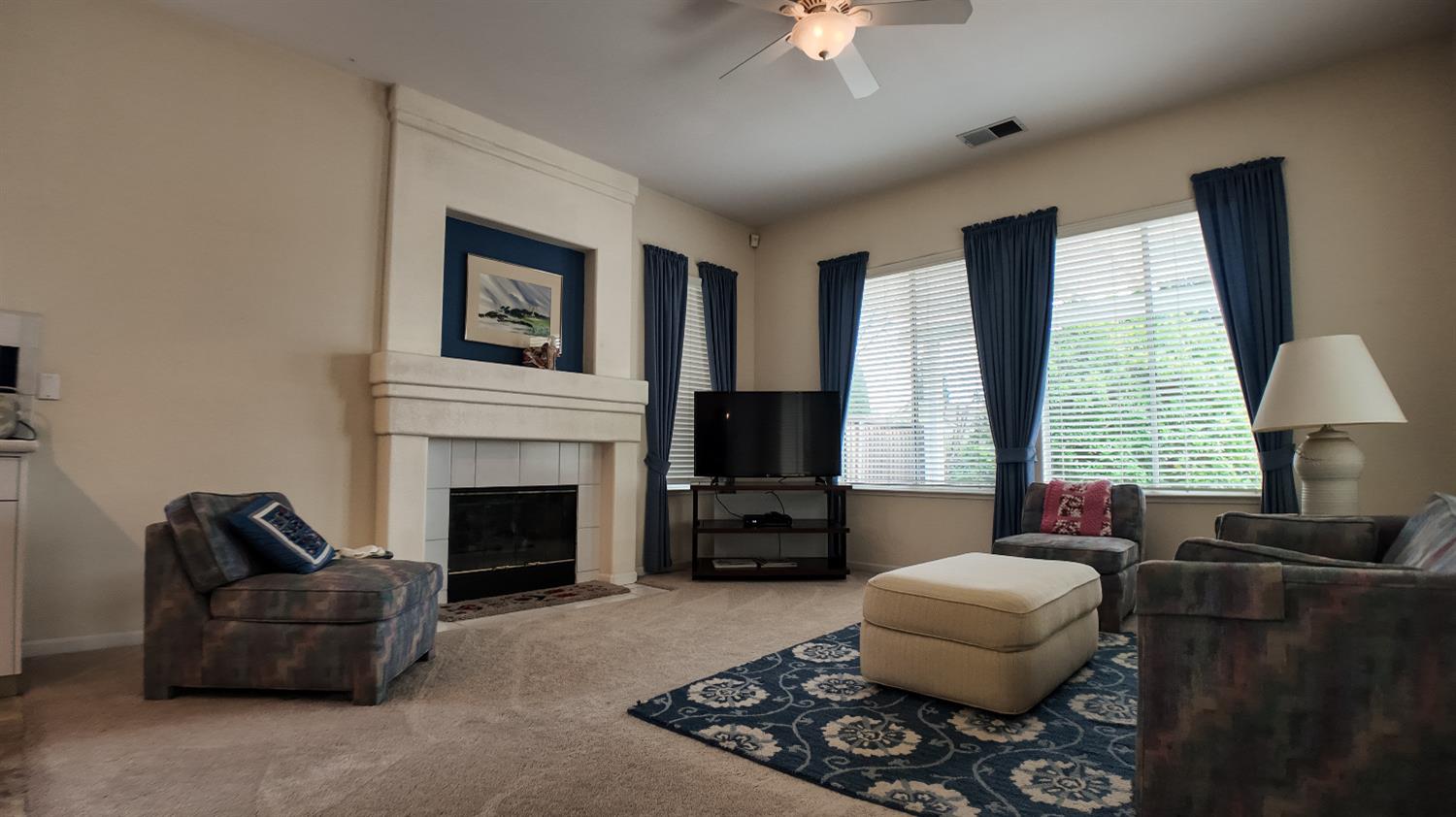 Detail Gallery Image 31 of 58 For 3912 Oak Shores Dr, Stockton,  CA 95209 - 4 Beds | 2/1 Baths