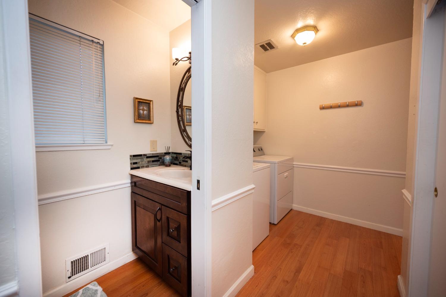 Detail Gallery Image 43 of 75 For 3439 Del Mesa Ct, Sacramento,  CA 95821 - 3 Beds | 2/1 Baths