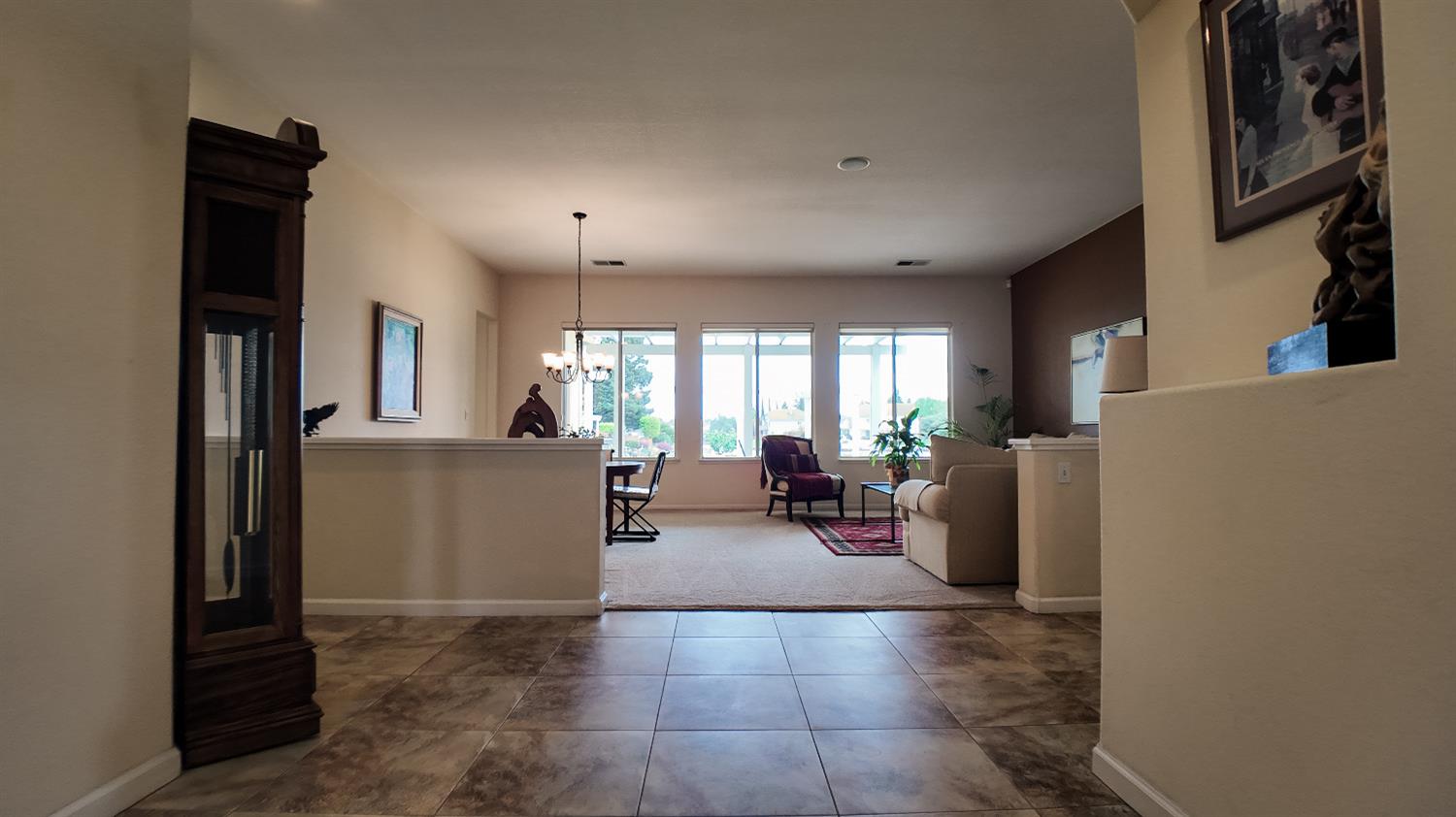 Detail Gallery Image 14 of 58 For 3912 Oak Shores Dr, Stockton,  CA 95209 - 4 Beds | 2/1 Baths