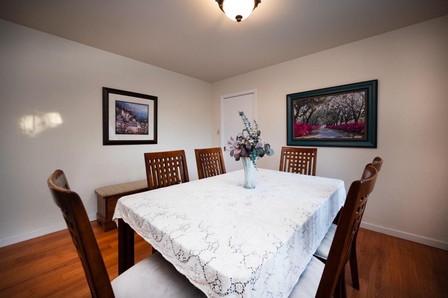 Detail Gallery Image 15 of 75 For 3439 Del Mesa Ct, Sacramento,  CA 95821 - 3 Beds | 2/1 Baths