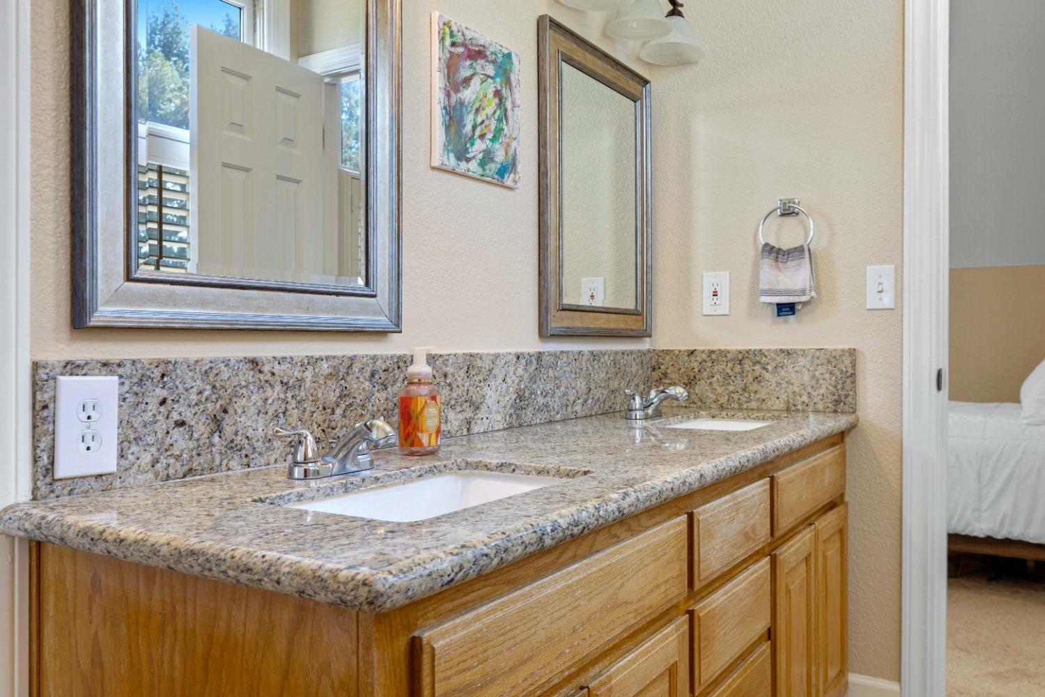 Detail Gallery Image 57 of 97 For 8724 N Oaks Dr, Oakdale,  CA 95361 - 5 Beds | 4 Baths