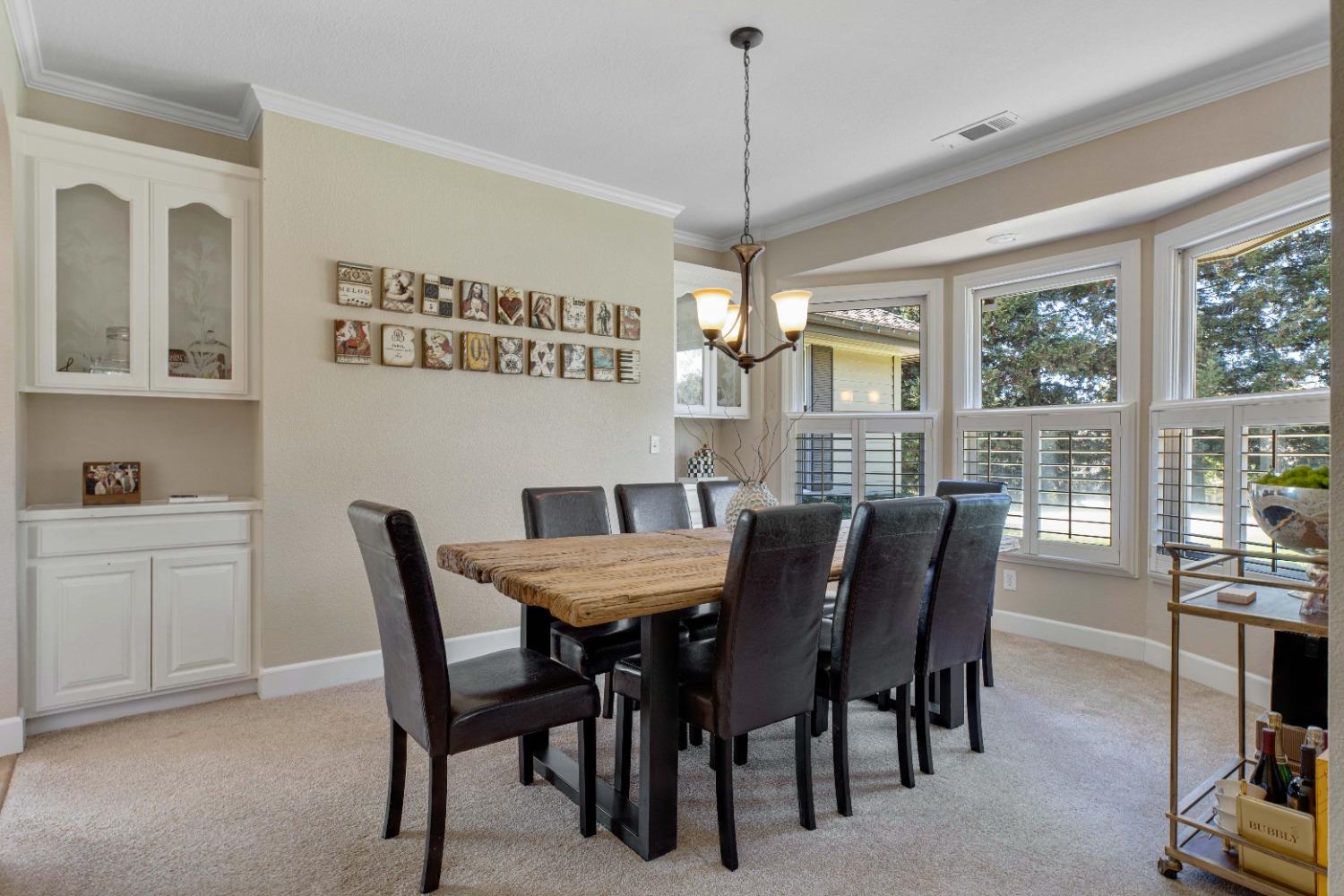 Detail Gallery Image 15 of 97 For 8724 N Oaks Dr, Oakdale,  CA 95361 - 5 Beds | 4 Baths