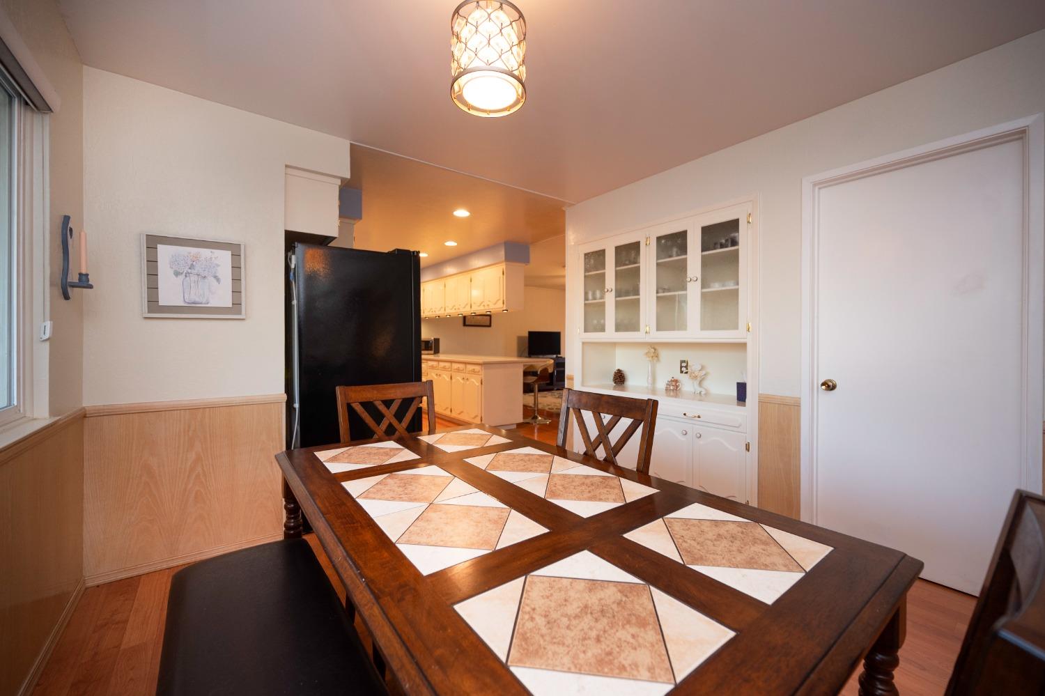 Detail Gallery Image 21 of 75 For 3439 Del Mesa Ct, Sacramento,  CA 95821 - 3 Beds | 2/1 Baths