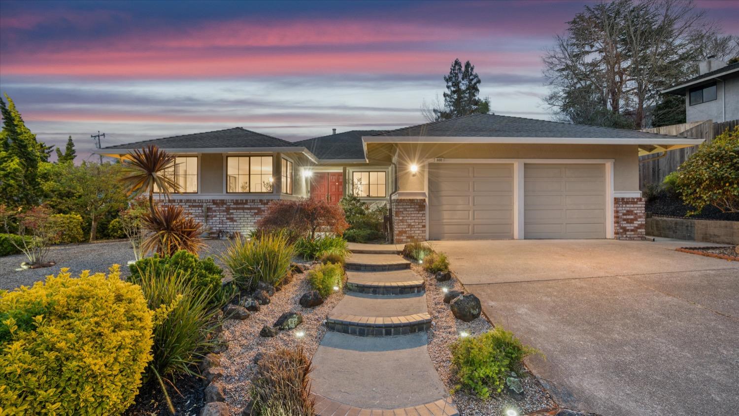 Detail Gallery Image 60 of 67 For 600 Lois Ln, El Sobrante,  CA 94803 - 4 Beds | 2 Baths