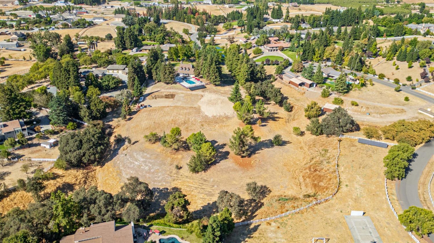 Detail Gallery Image 94 of 97 For 8724 N Oaks Dr, Oakdale,  CA 95361 - 5 Beds | 4 Baths