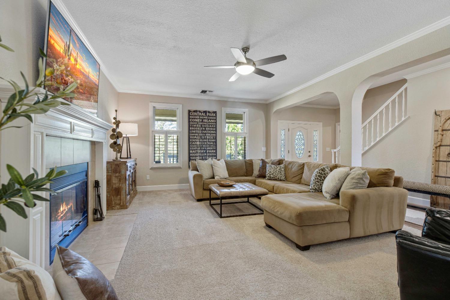 Detail Gallery Image 14 of 97 For 8724 N Oaks Dr, Oakdale,  CA 95361 - 5 Beds | 4 Baths