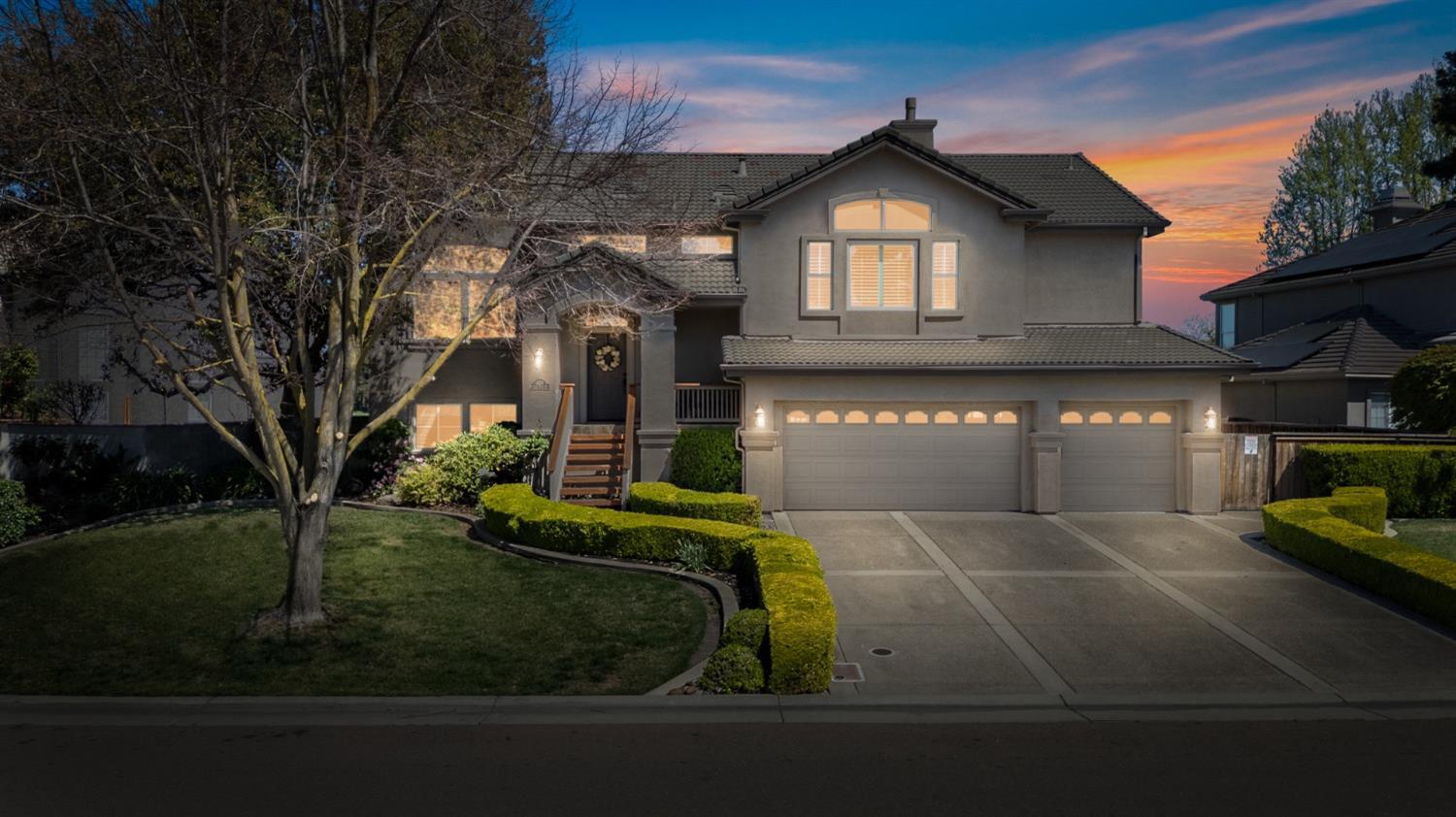Detail Gallery Image 4 of 94 For 4520 Pebble Beach Dr, Stockton,  CA 95219 - 4 Beds | 2/1 Baths