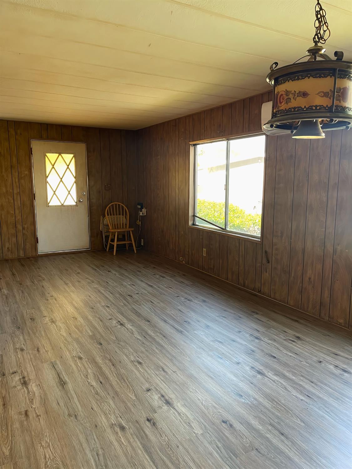 Detail Gallery Image 5 of 14 For 75 S Mars St, Gustine,  CA 95322 - 2 Beds | 2 Baths