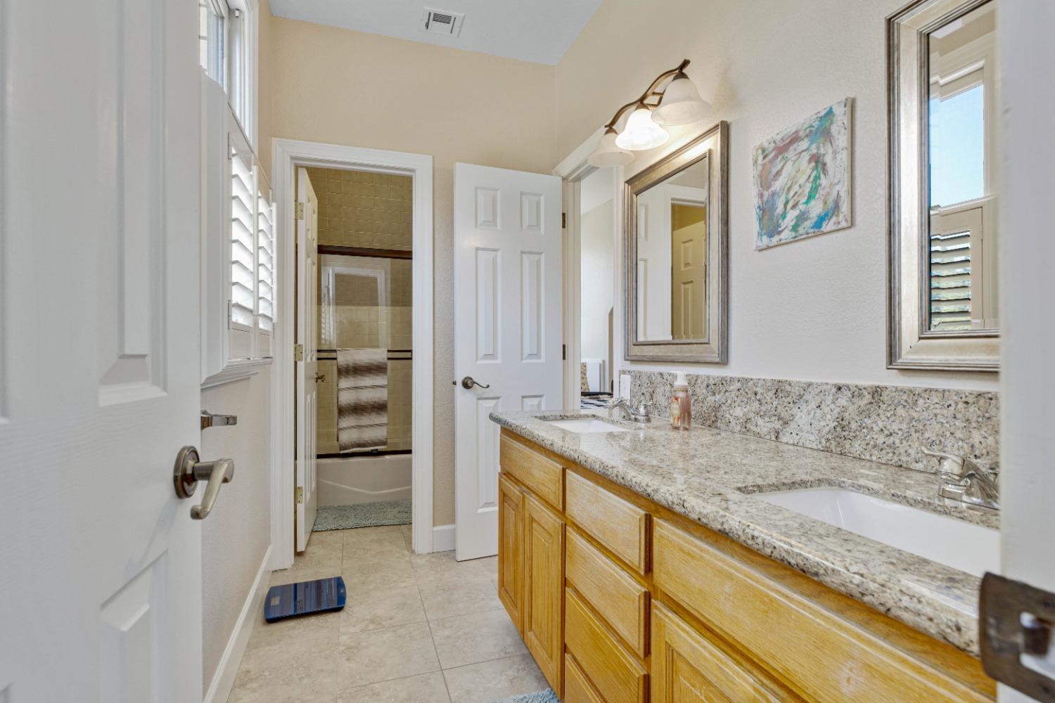 Detail Gallery Image 56 of 97 For 8724 N Oaks Dr, Oakdale,  CA 95361 - 5 Beds | 4 Baths