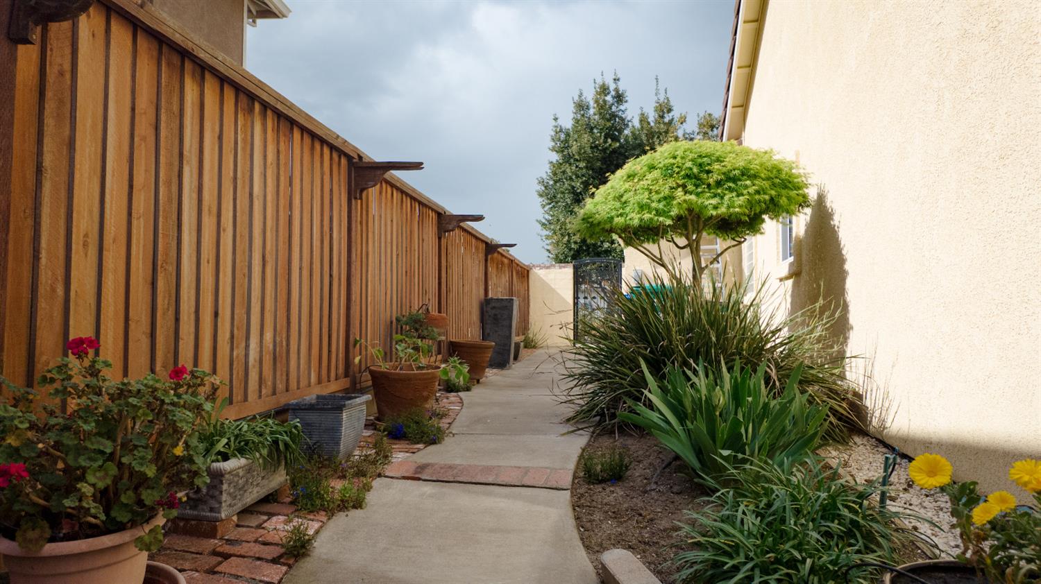 Detail Gallery Image 57 of 58 For 3912 Oak Shores Dr, Stockton,  CA 95209 - 4 Beds | 2/1 Baths