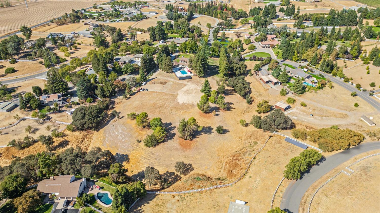Detail Gallery Image 95 of 97 For 8724 N Oaks Dr, Oakdale,  CA 95361 - 5 Beds | 4 Baths