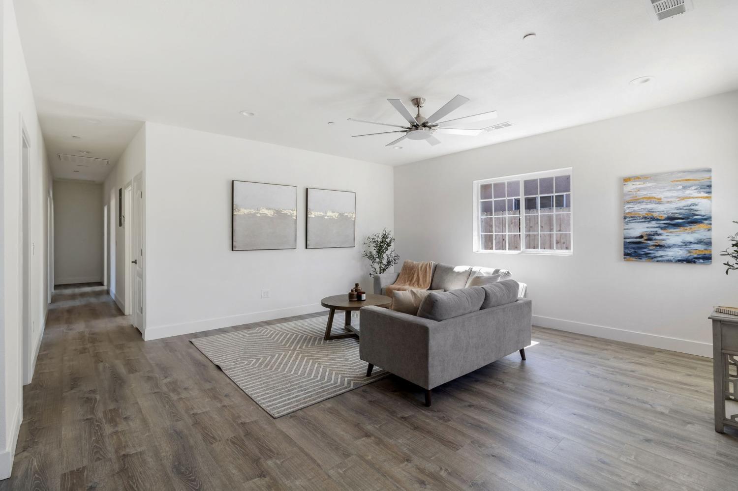 Detail Gallery Image 5 of 22 For 1444 Chronicle Ave, Stockton,  CA 95205 - 4 Beds | 2 Baths